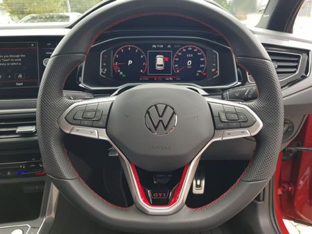 2026-Volkswagen-Polo-20-GTI-Auto-147kW_12