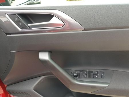 2026-Volkswagen-Polo-20-GTI-Auto-147kW_8