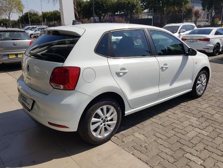 2026-Volkswagen-Polo-Vivo-14-Life_5