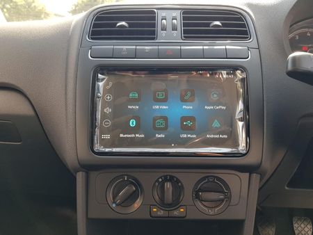 2026-Volkswagen-Polo-Vivo-14-Life_8