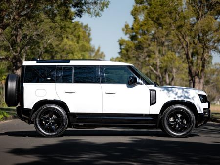 2021-Land-Rover-Defender-110-D240-SE-X-Dynamic-177kW_7