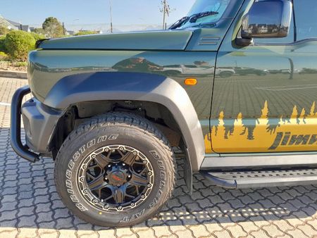 2025-Suzuki-Jimny-15-GLX-AllGrip-5-Door-Auto_15