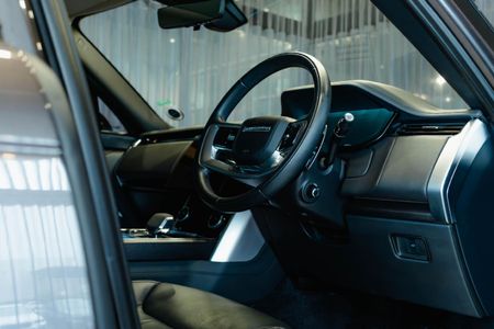 2022-Land-Rover-Range-Rover-30-D-First-Edition_9
