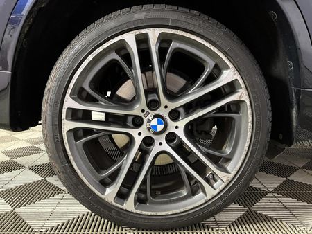 2017-BMW-X4-xDrive20d-M-Sport_7