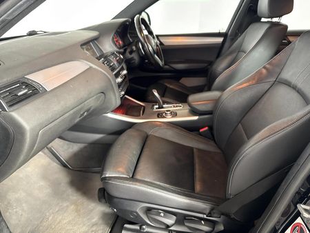 2017-BMW-X4-xDrive20d-M-Sport_8