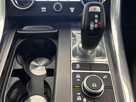 2019-Land-Rover-Range-Rover-Sport-30-D-SE-190kW_10