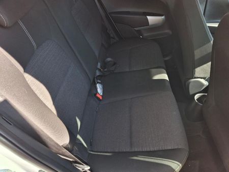2024-Kia-Picanto-10-Street_5