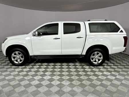 2016-Isuzu-KB-300-D-Teq-LX-Double-Cab_20