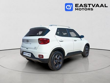 2022-Hyundai-Venue-10-TGDI-Fluid_6