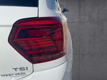 2021-Volkswagen-Polo-10-TSI-Comfortline_11