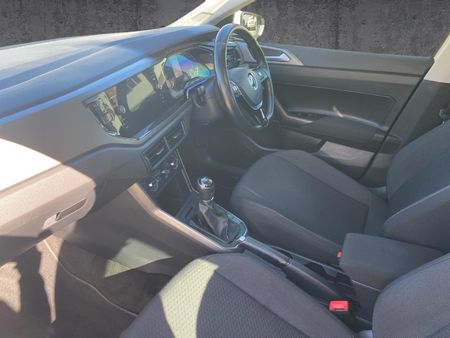 2021-Volkswagen-Polo-10-TSI-Comfortline_18