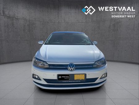 2021-Volkswagen-Polo-10-TSI-Comfortline_1