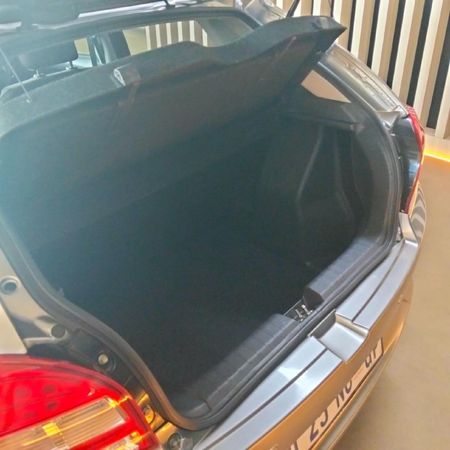 2017-Suzuki-Baleno-14-GLX-Auto_16