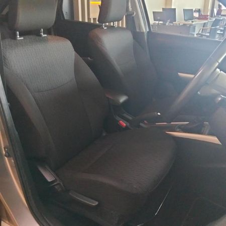 2017-Suzuki-Baleno-14-GLX-Auto_6
