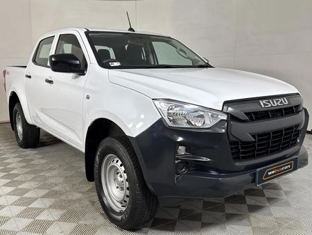 2023-Isuzu-D-Max-19-DDI-L-4x4-Double-Cab_16