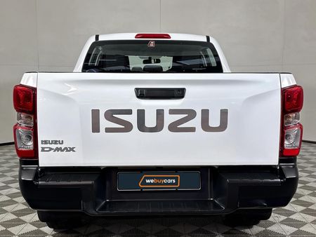 2023-Isuzu-D-Max-19-DDI-L-4x4-Double-Cab_18