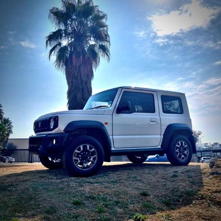 2020-Suzuki-Jimny-15-GLX_27