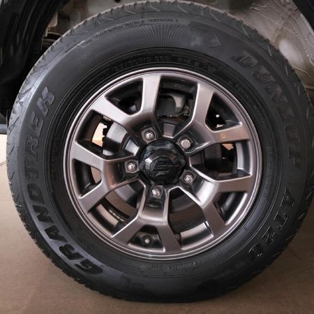 2020-Suzuki-Jimny-15-GLX_6
