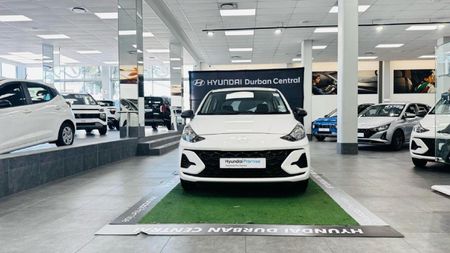 2025-Hyundai-Grand-i10-10-Motion_1