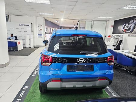 2025-Hyundai-Exter-12-Premium-Auto_9