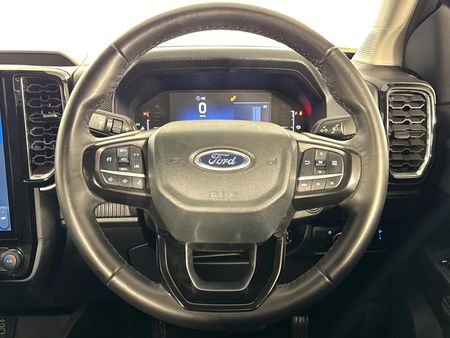 2023-Ford-Ranger-20D-Bi-Turbo-XLT-HR-Double-Cab-Auto_11