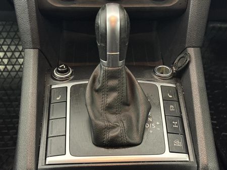 2018-Volkswagen-Amarok-30-TDI-Highline-4Motion-Auto-Double-Cab_10