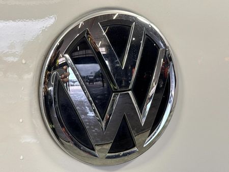 2018-Volkswagen-Amarok-30-TDI-Highline-4Motion-Auto-Double-Cab_11