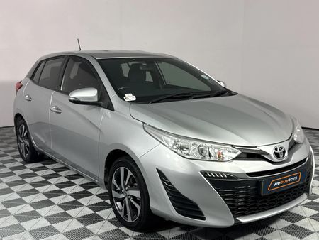 2019-Toyota-Yaris-15-XS-5-dr_16