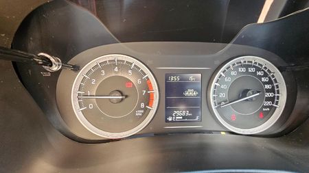 2025-Suzuki-Baleno-15-GL_10