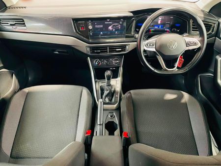 2025-Volkswagen-Polo-10-TSI-Life-Auto-DSG_13
