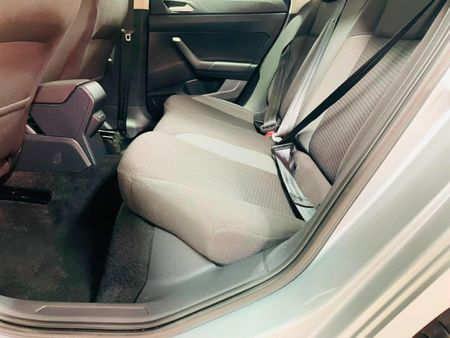 2025-Volkswagen-Polo-10-TSI-Life-Auto-DSG_17