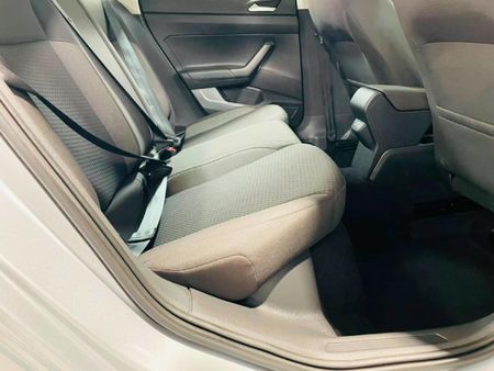2025-Volkswagen-Polo-10-TSI-Life-Auto-DSG_21