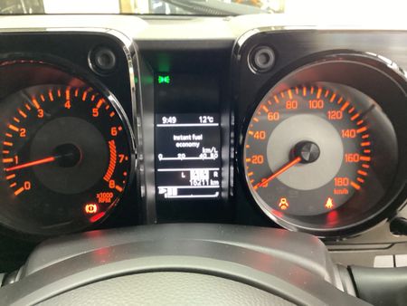 2024-Suzuki-Jimny-15-GLX-AllGrip-5-Door_10