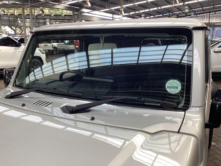 2024-Suzuki-Jimny-15-GLX-AllGrip-5-Door_15