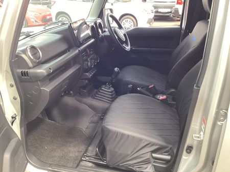 2024-Suzuki-Jimny-15-GLX-AllGrip-5-Door_16