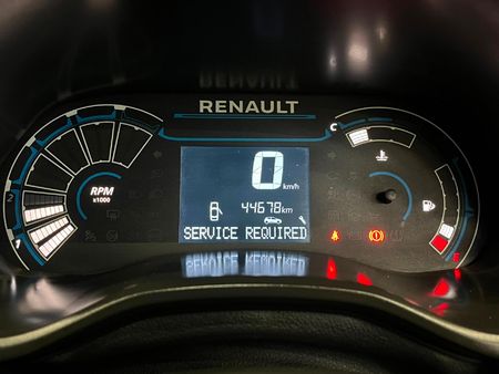 2020-Renault-Triber-10-Intens_10