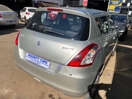 2016-Suzuki-Swift-12-GL_5