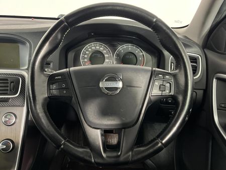 2013-Volvo-S60-D3-Elite-Auto_12