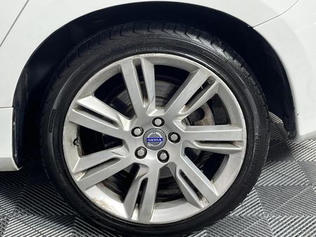 2013-Volvo-S60-D3-Elite-Auto_6