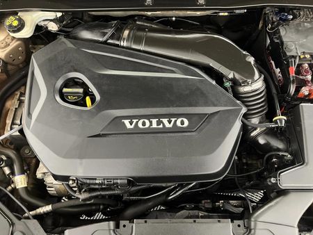 2014-Volvo-V40-T4-Excel-Auto_12