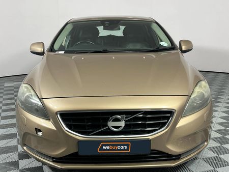 2014-Volvo-V40-T4-Excel-Auto_13