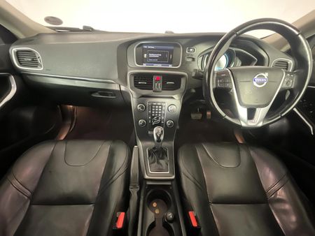 2014-Volvo-V40-T4-Excel-Auto_1