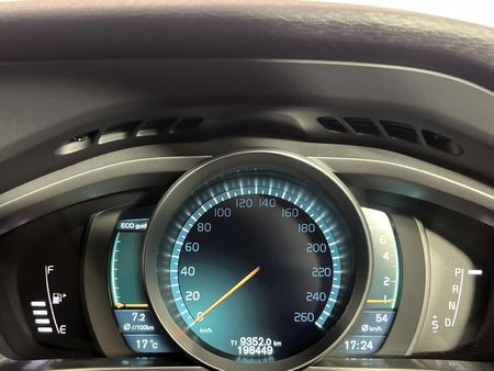 2014-Volvo-V40-T4-Excel-Auto_2