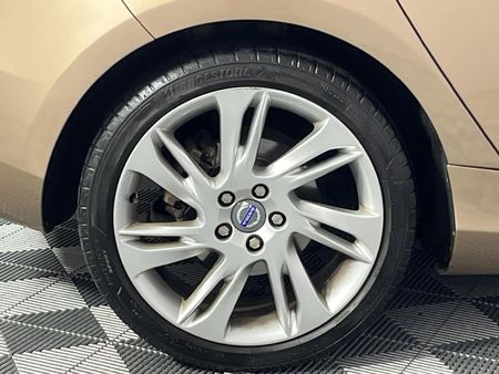 2014-Volvo-V40-T4-Excel-Auto_7