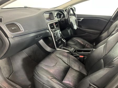 2014-Volvo-V40-T4-Excel-Auto_8