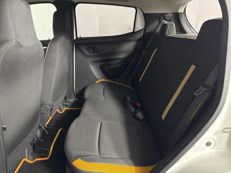 2023-Renault-Kwid-10-Climber_3