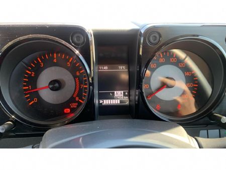 2025-Suzuki-Jimny-15-GLX-AllGrip-5-Door_18