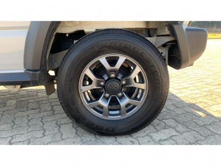 2025-Suzuki-Jimny-15-GLX-AllGrip-5-Door_24