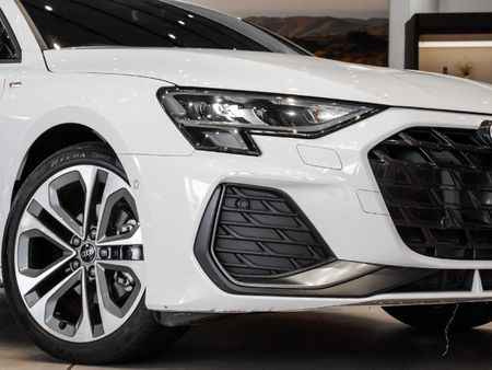 2026-Audi-A3-35-TFSI-S-Line-Auto_3