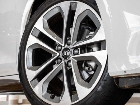 2026-Audi-A3-35-TFSI-S-Line-Auto_4